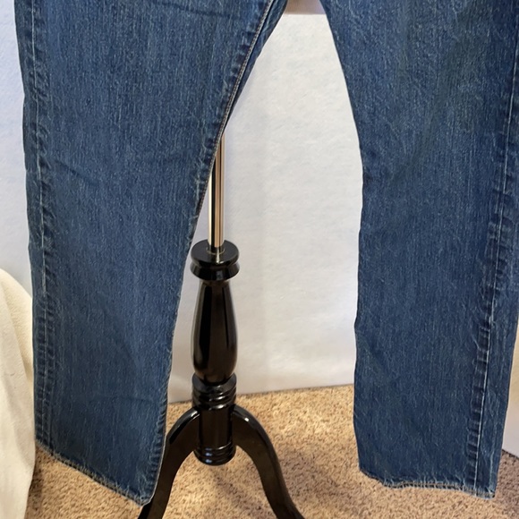 Levi’s 501 Button Fly Dark Wash Jeans - Picture 3 of 11